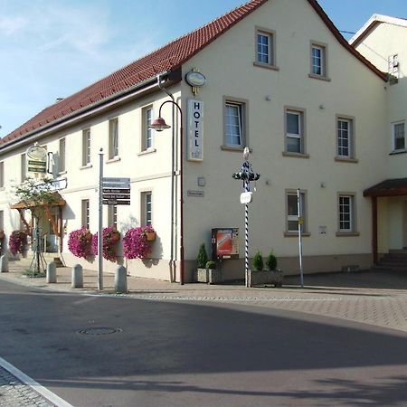 Garni Zum Adler Hotel Gensingen Exterior photo